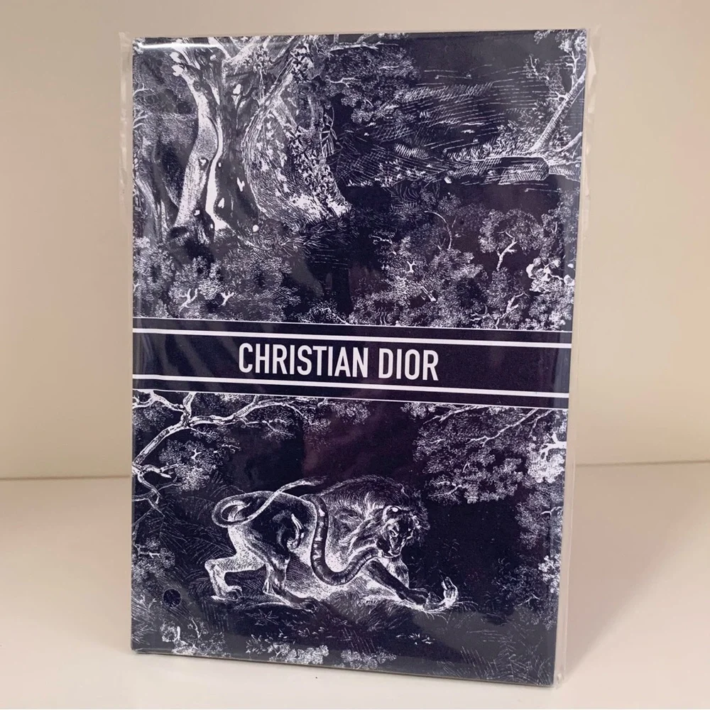 Hold Christian Dior hardcover notebook France